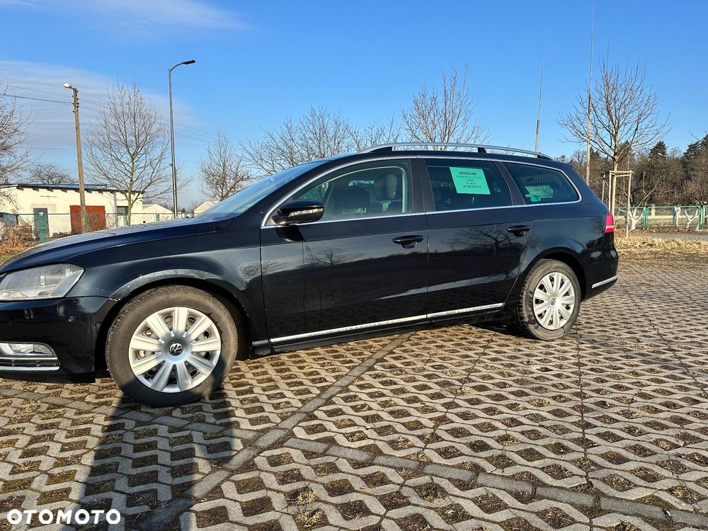 Volkswagen Passat 2.0 TDI Highline - 2