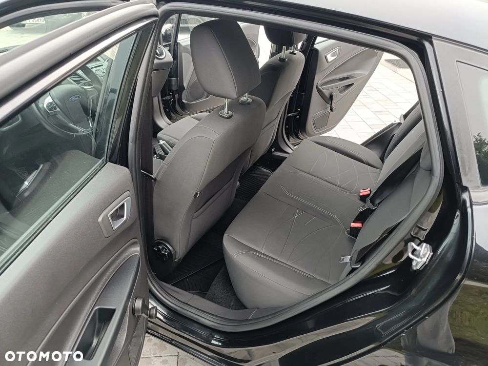 Ford Fiesta - 20