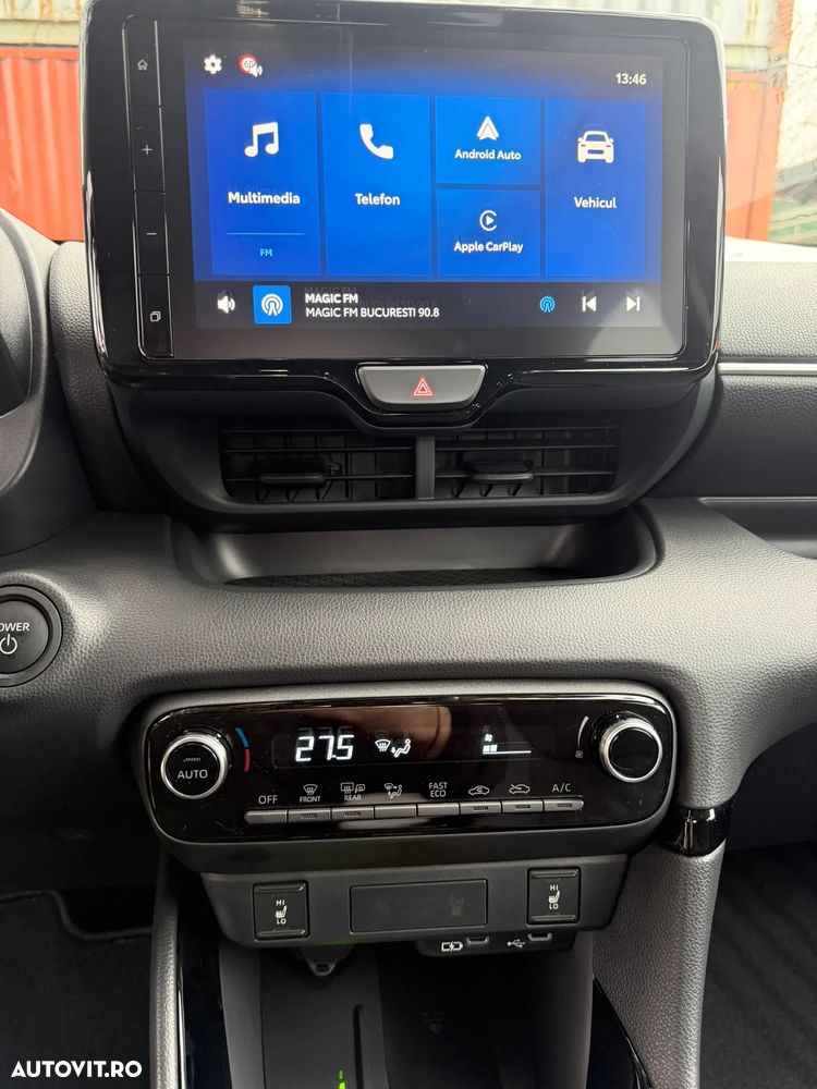 Toyota Yaris 1.5 116 CP HEV Dynamic - 13
