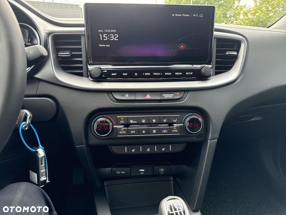 Kia XCeed 1.5 T-GDI M - 22