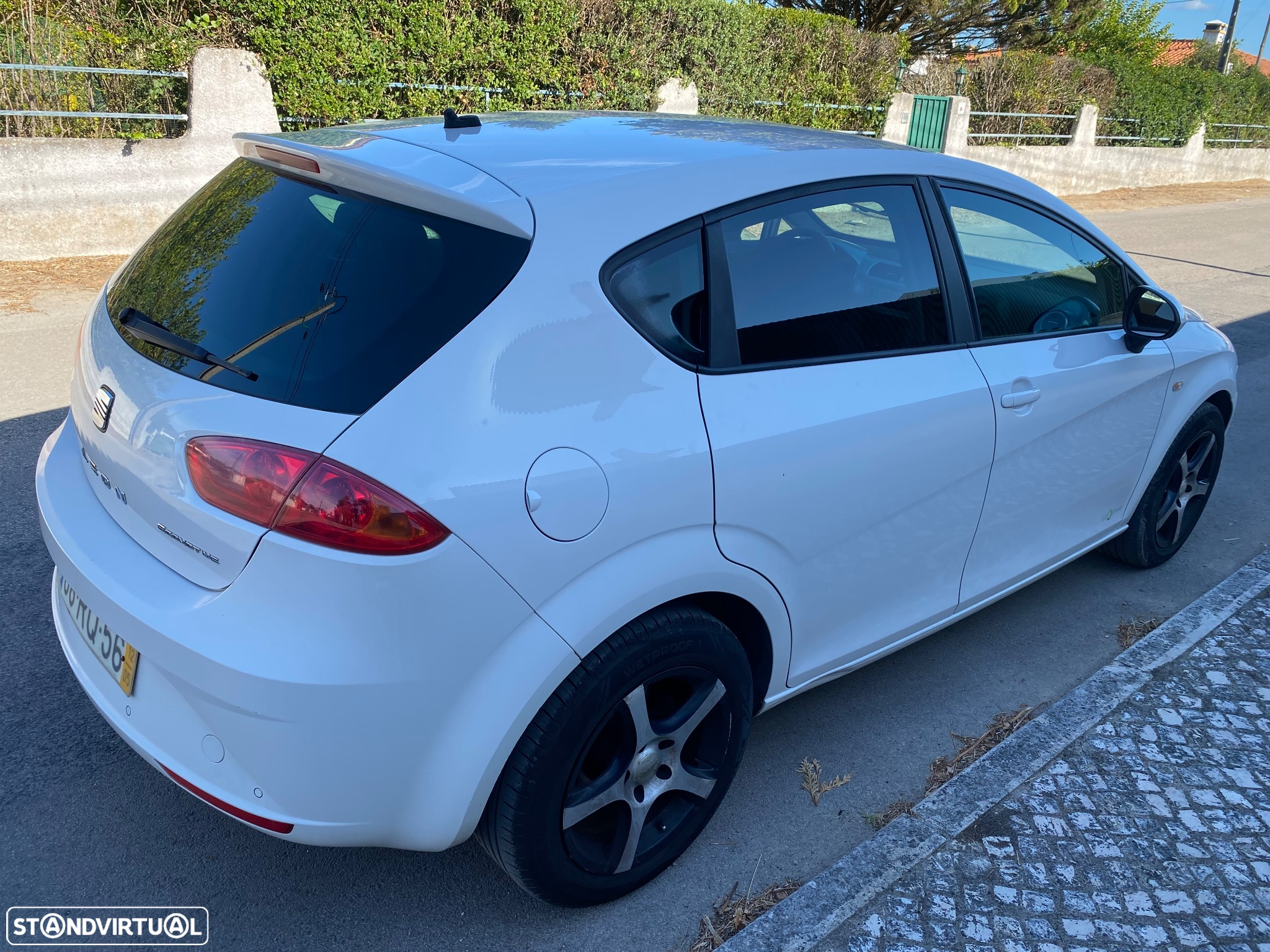 SEAT Leon 1.6 TDI DPF E-Ecomotive Style Copa - 4
