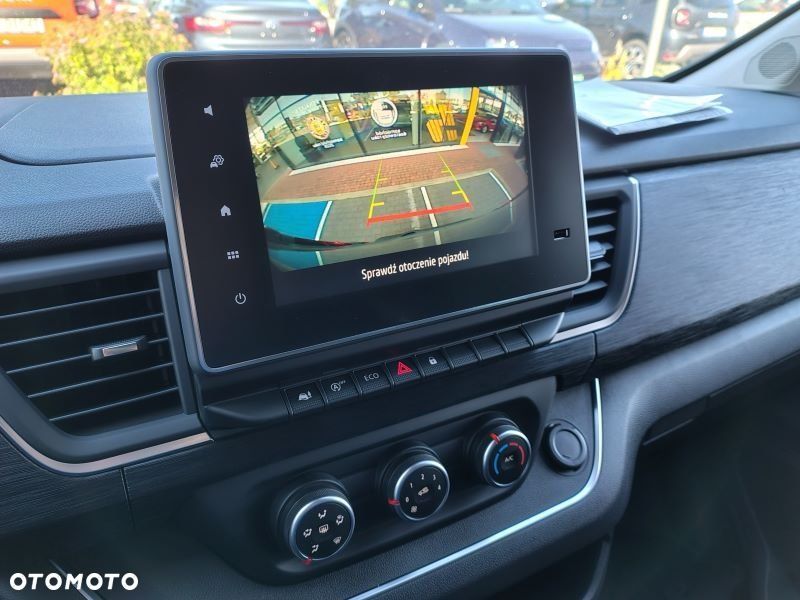 Renault Trafic - 14