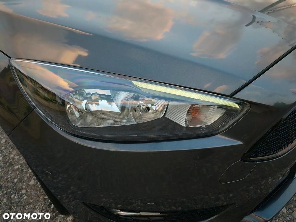 Ford Focus 1.0 EcoBoost ST-Line - 17