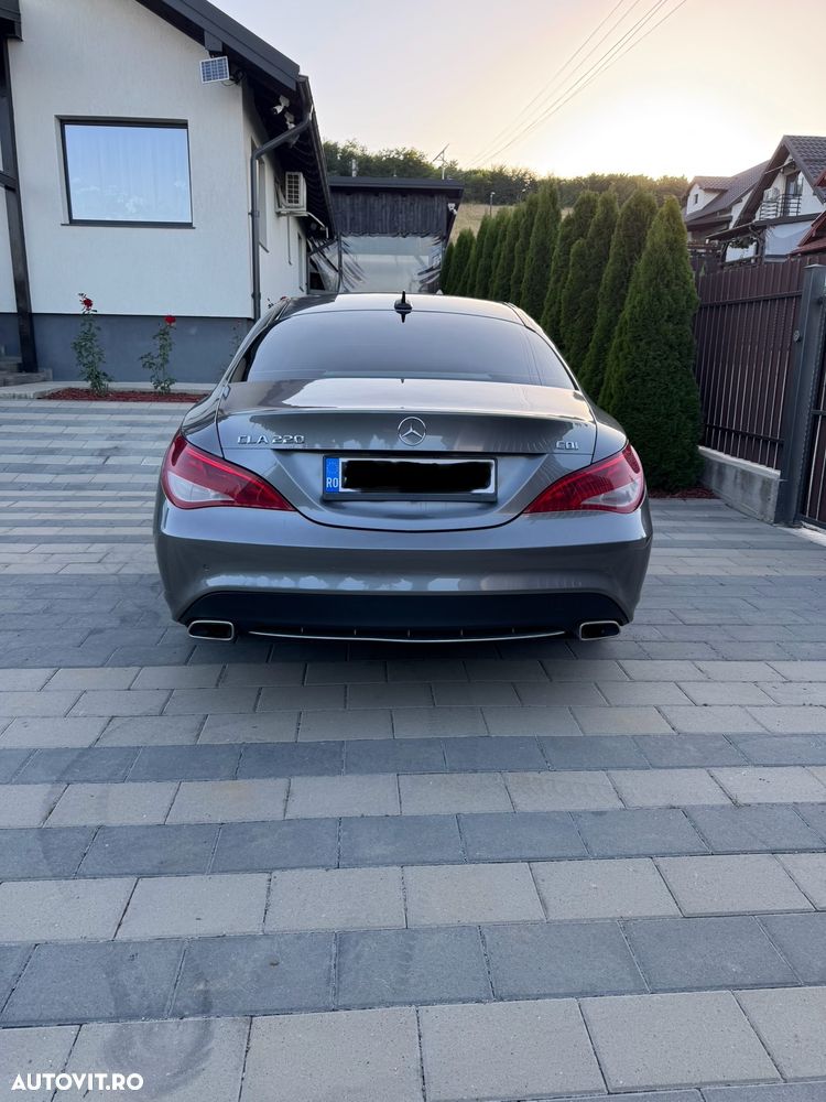 Mercedes-Benz CLA - 4