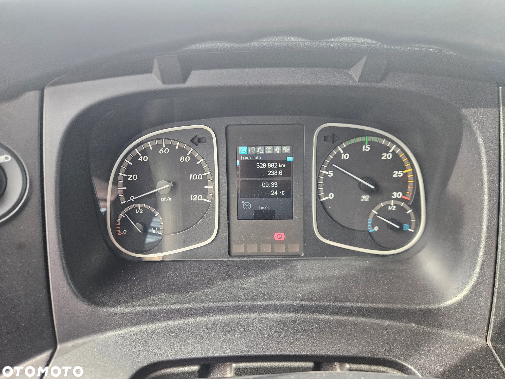 Mercedes-Benz Atego - 9