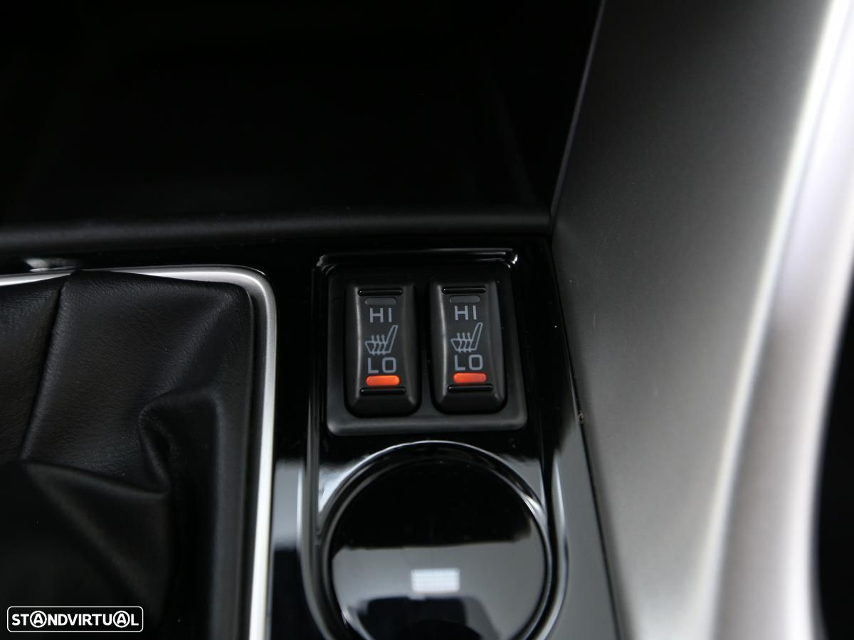 Mitsubishi Eclipse Cross - 28