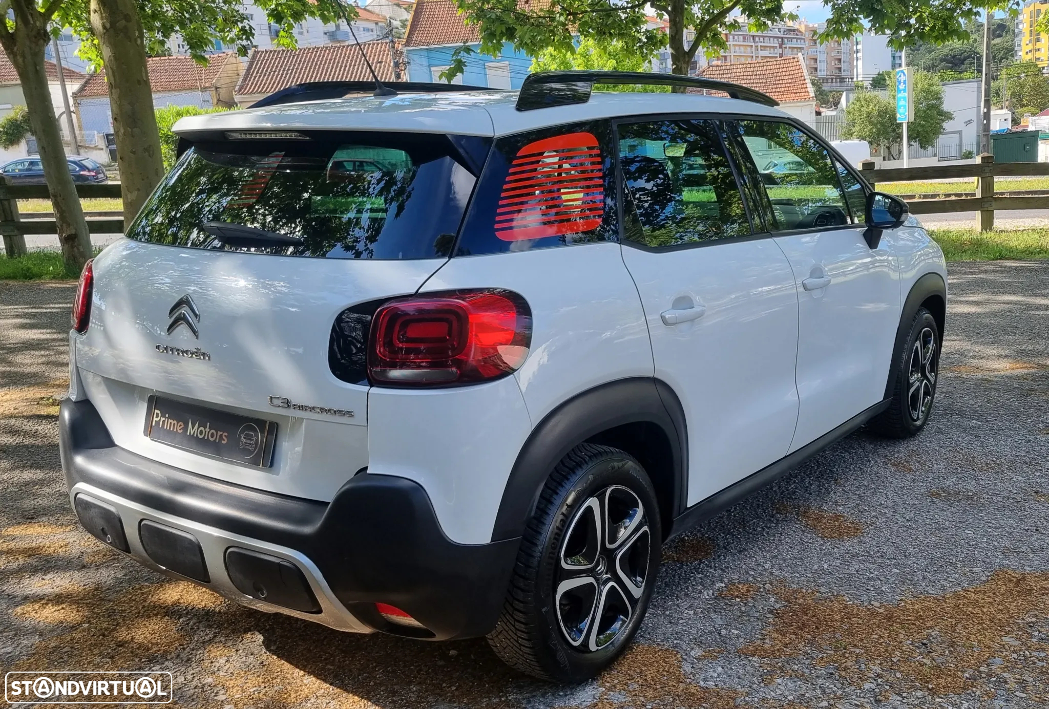 Citroën C3 Aircross 1.2 PureTech Shine - 10