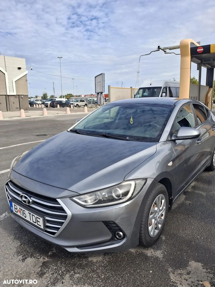 Hyundai Elantra 2016 photo 2