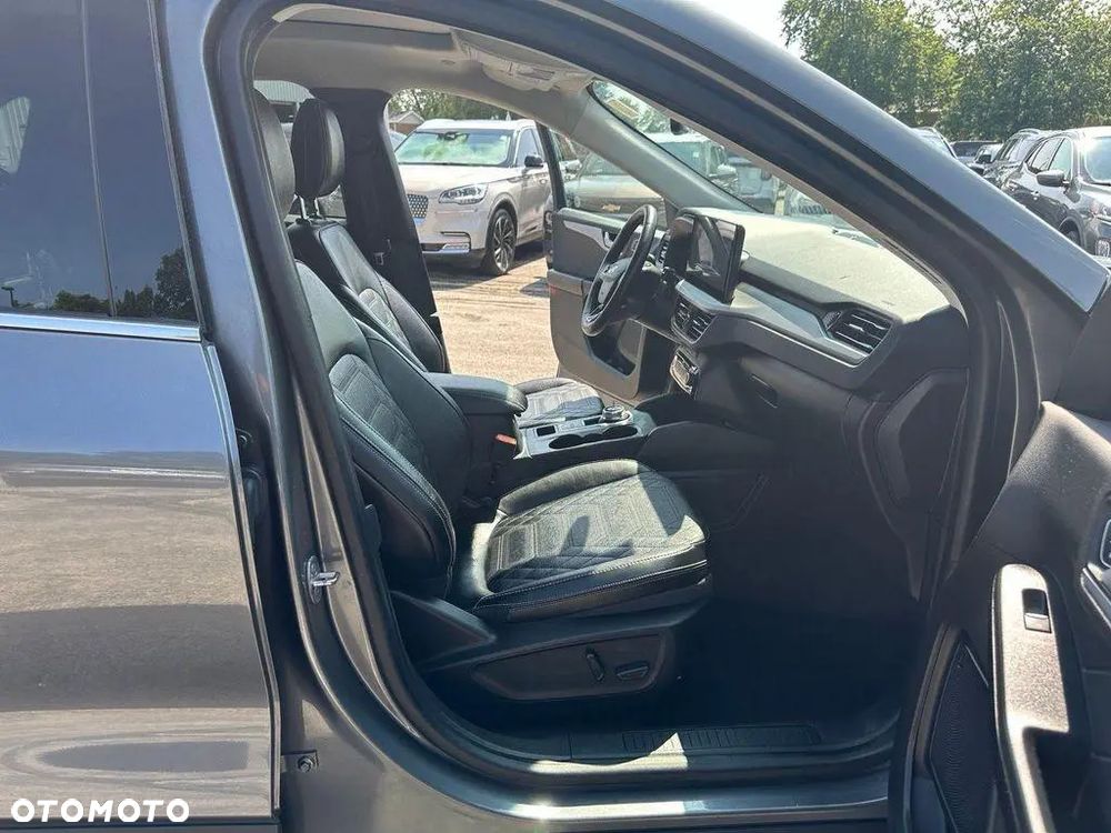 Ford Escape - 11