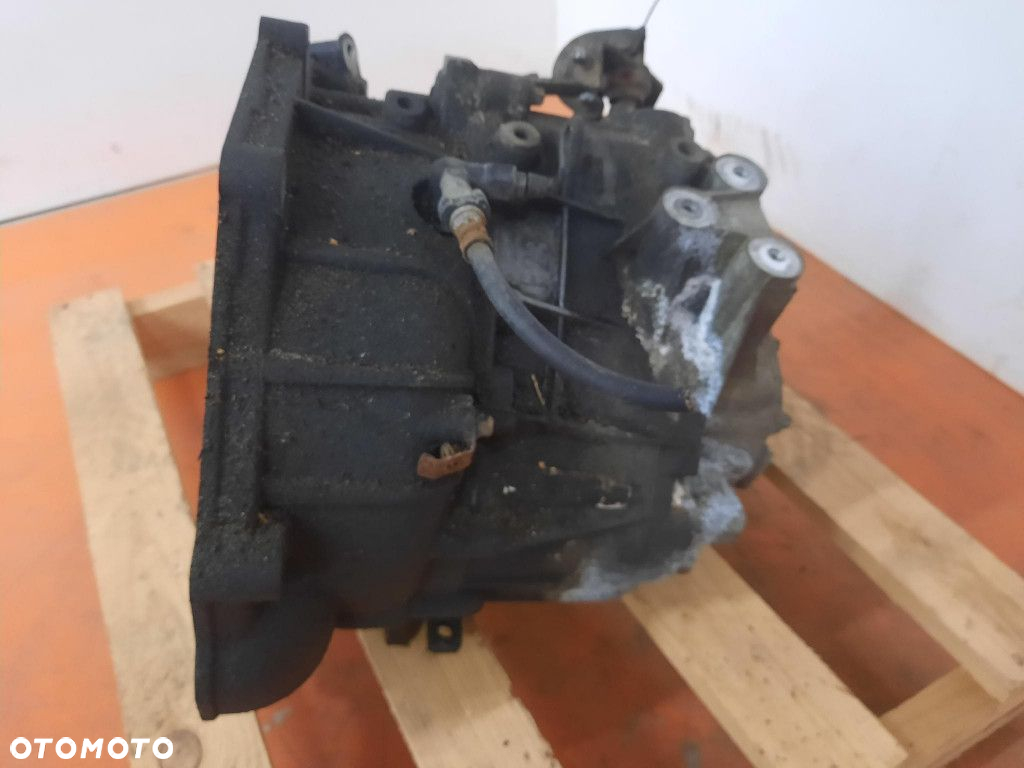 OPEL SIGNUM C 2.2MT 155KM 03-05 SKRZYNIA BIEGÓW MANUALNA F23 5495775 Z22YH - 4