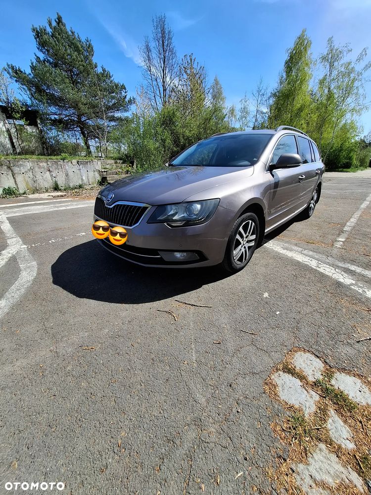 Skoda Superb 2.0 TDI 4x4 Elegance DSG - 6
