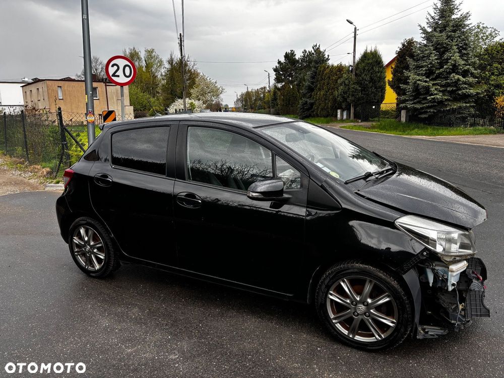 Toyota Yaris - 3