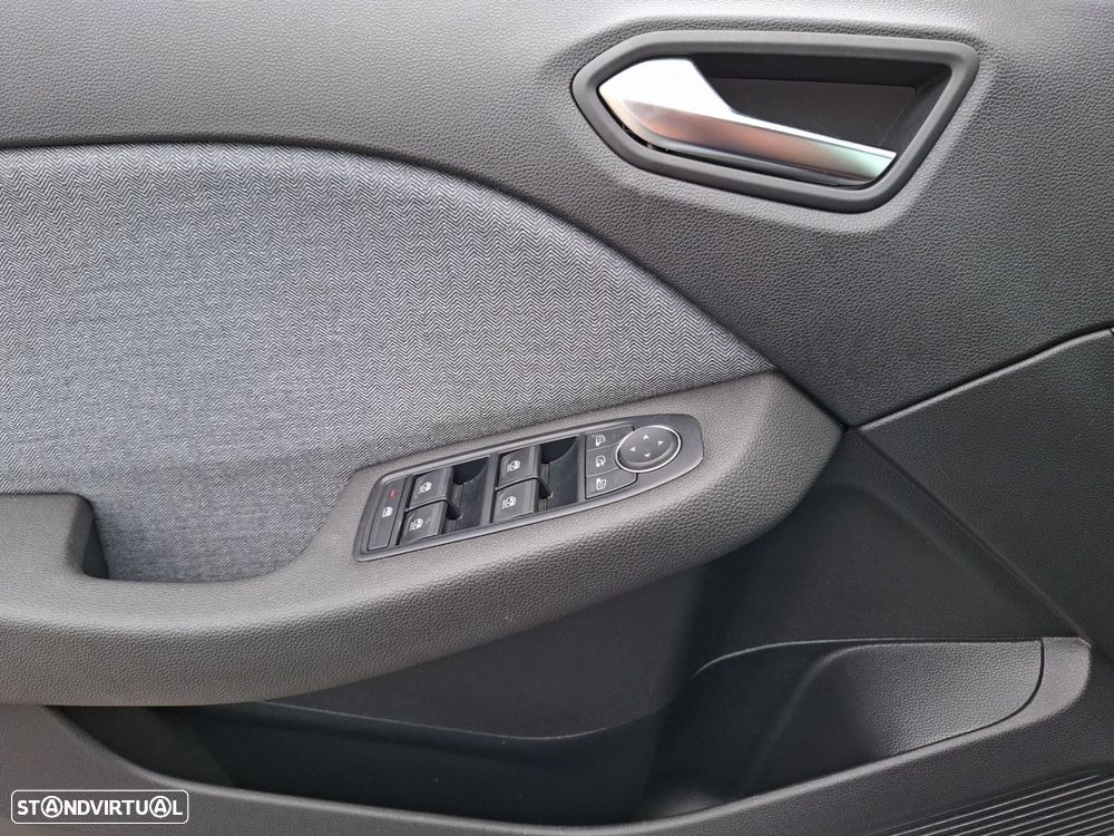 Renault Clio 1.0 TCe Techno - 19