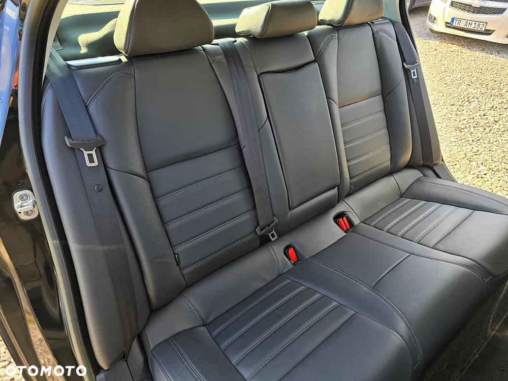 Peugeot 508 BlueHDi FAP 180 Automatik Stop&Start Allure - 24