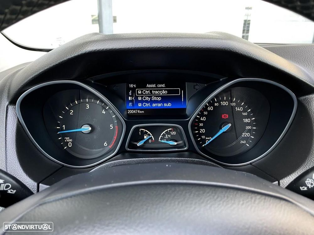 Ford Focus SW 1.5 TDCi Titanium - 30