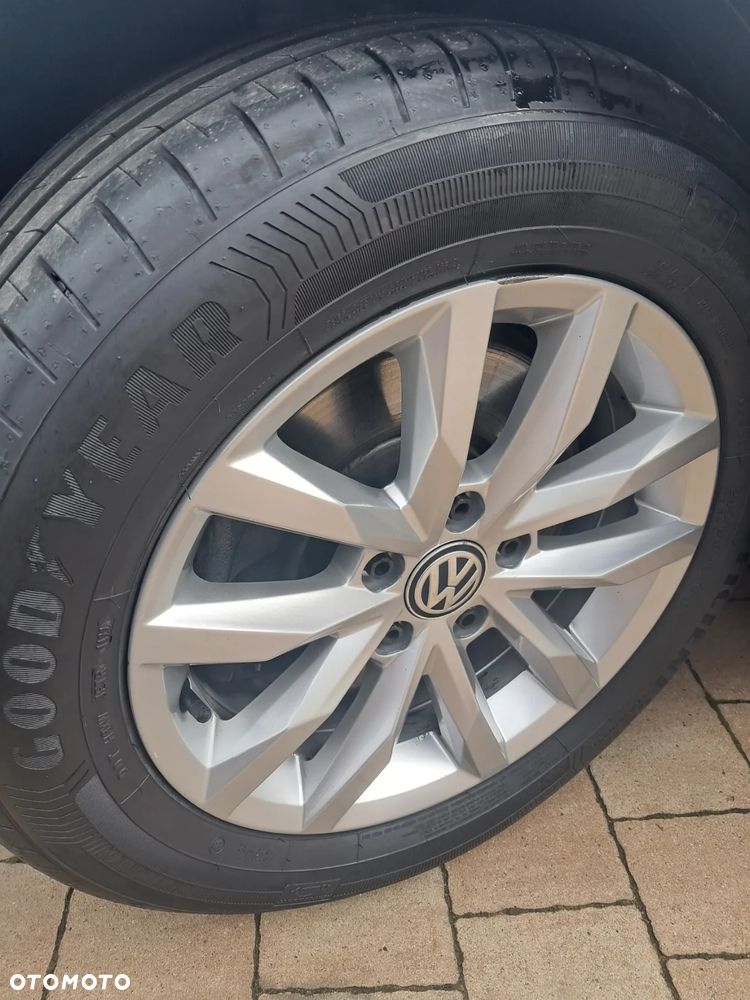 Volkswagen Passat 2.0 TDI BMT Comfortline DSG - 8
