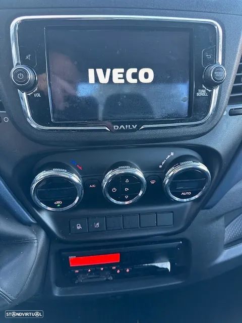Iveco DAILY 70C18 (7200kgs 180cv pneumatica) - 7