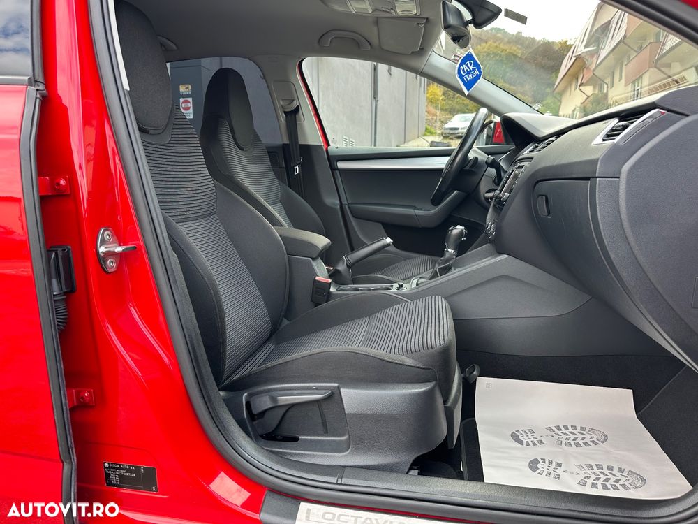 Skoda Octavia 2.0 TDI Green tec DSG Elegance - 30