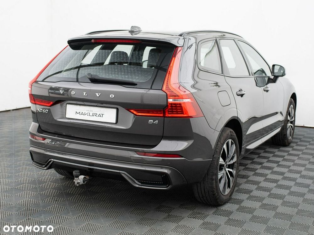 Volvo XC 60 B4 B Plus Dark - 6