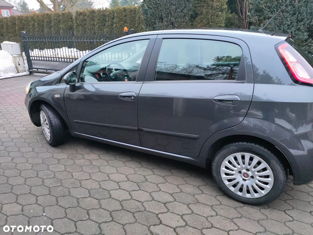 Fiat Punto - 16