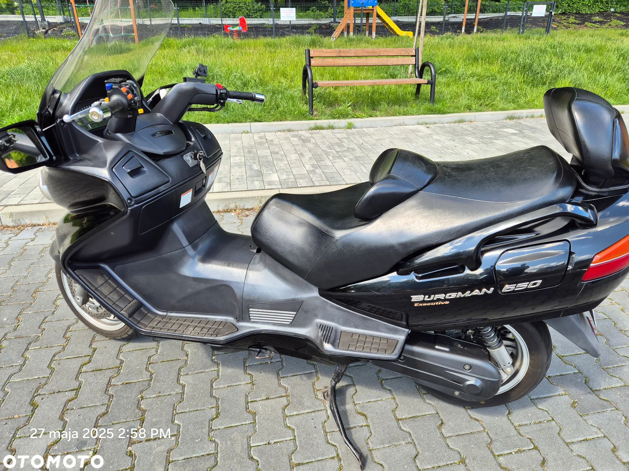 Suzuki Burgman - 1