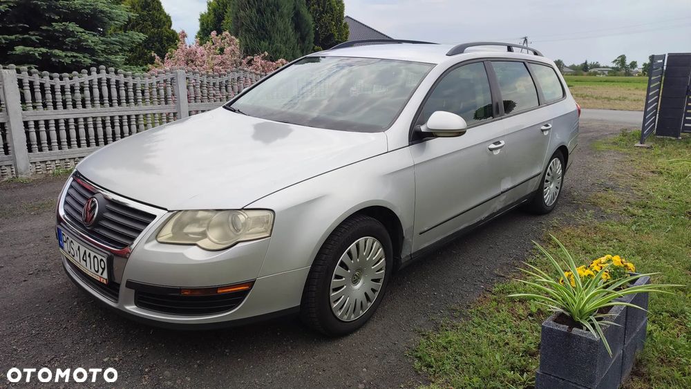 Volkswagen Passat Variant 1.6 Trendline - 3