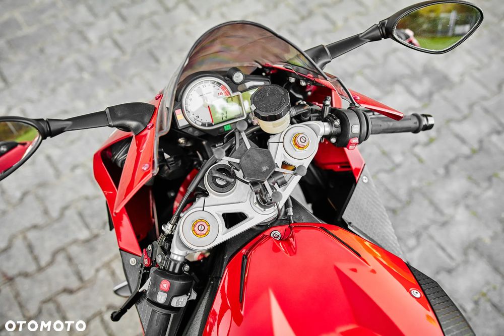BMW S - 24