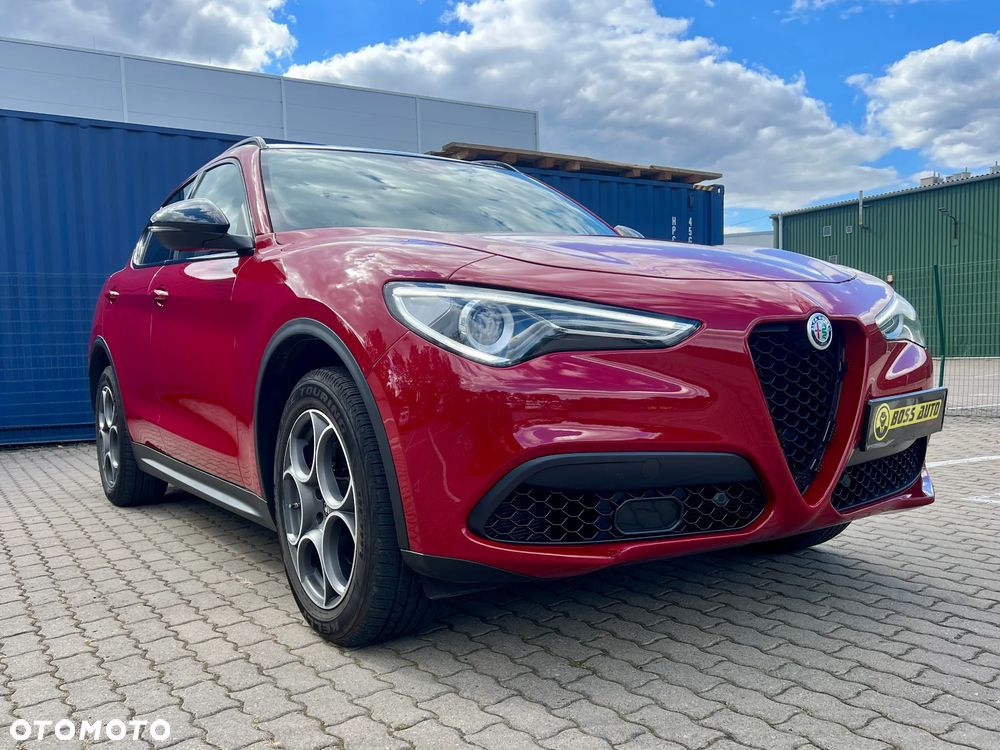 Alfa Romeo Stelvio 2.0 Turbo 16V AT8-Q4 Business - 2