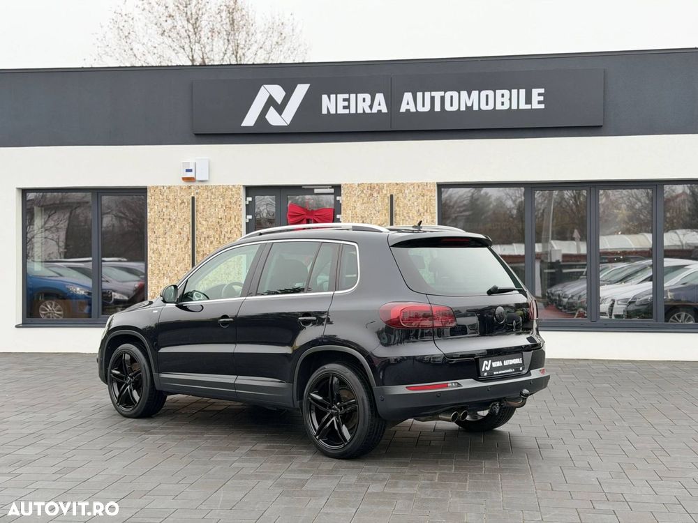 Volkswagen Tiguan - 16