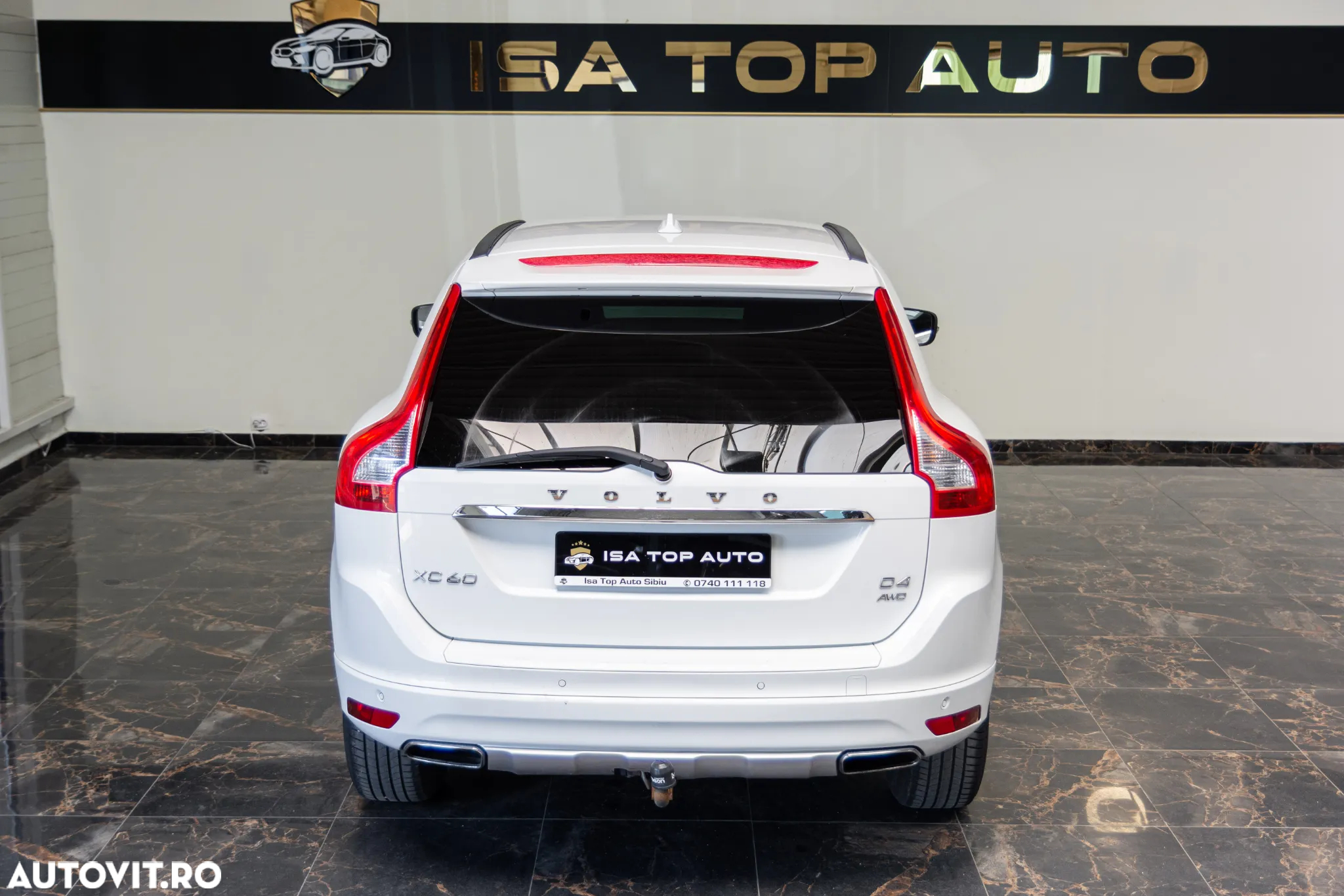 Volvo XC 60 D4 AWD Momentum - 33