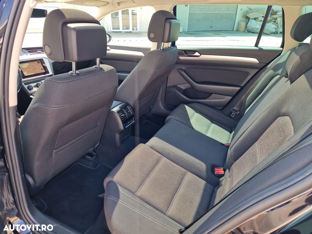 Volkswagen Passat 2.0 TDI DSG Highline - 7