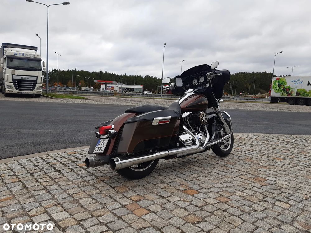Harley-Davidson Touring Street Glide - 3
