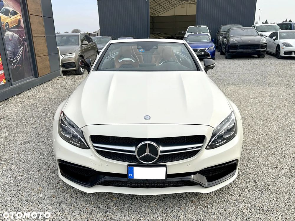 Mercedes-Benz Klasa C AMG 63 Cabrio S AMG Speedshift 7G-MCT Edition 1 - 16