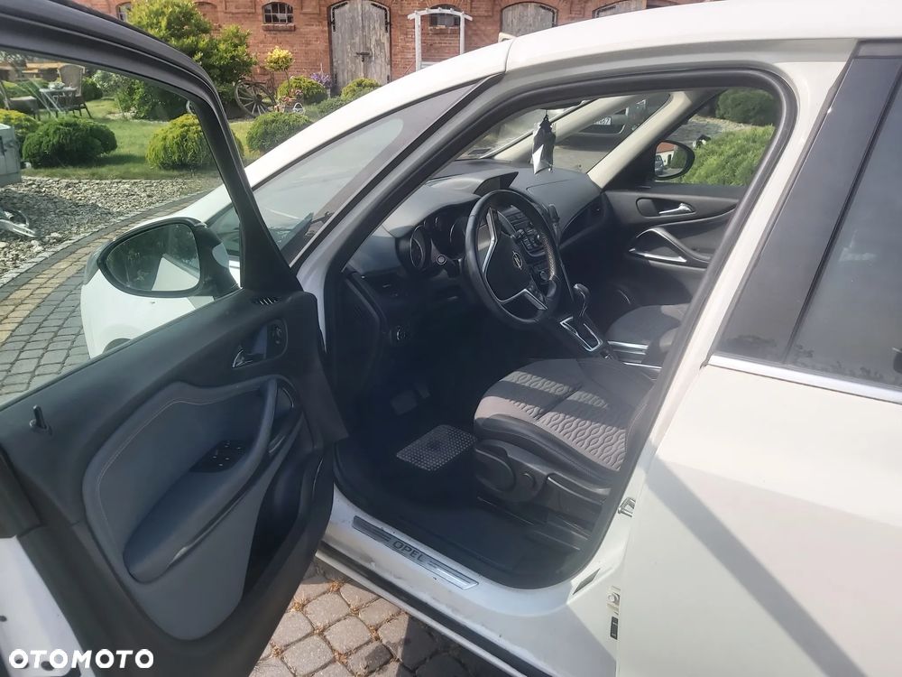 Opel Zafira 2.0 CDTI Cosmo - 12
