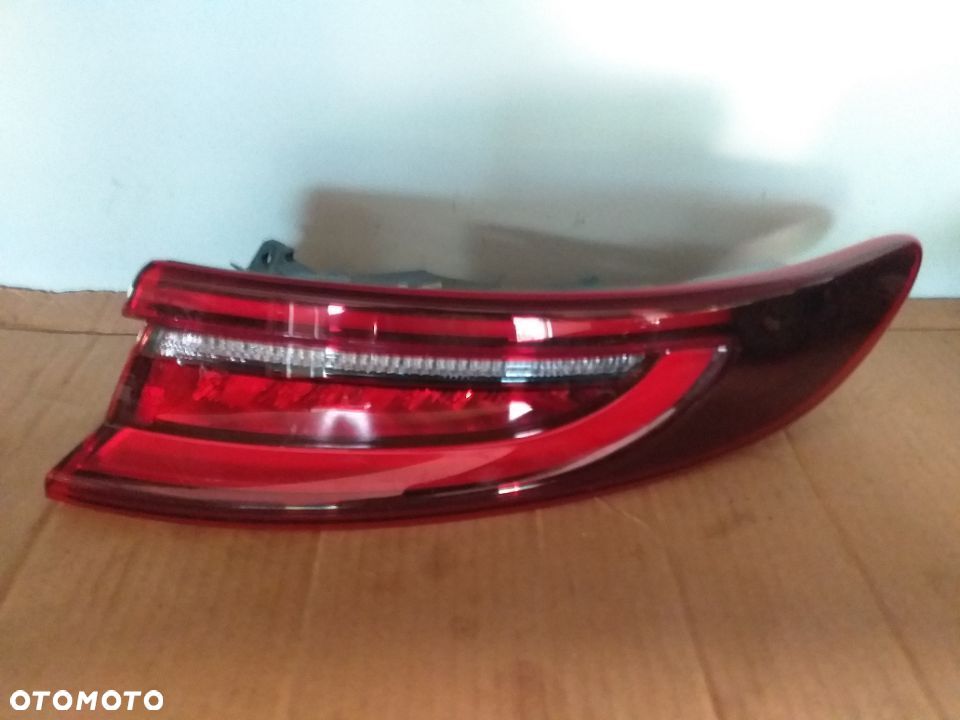 Kia PROCEED  lampy tył lewa prawa led - 10