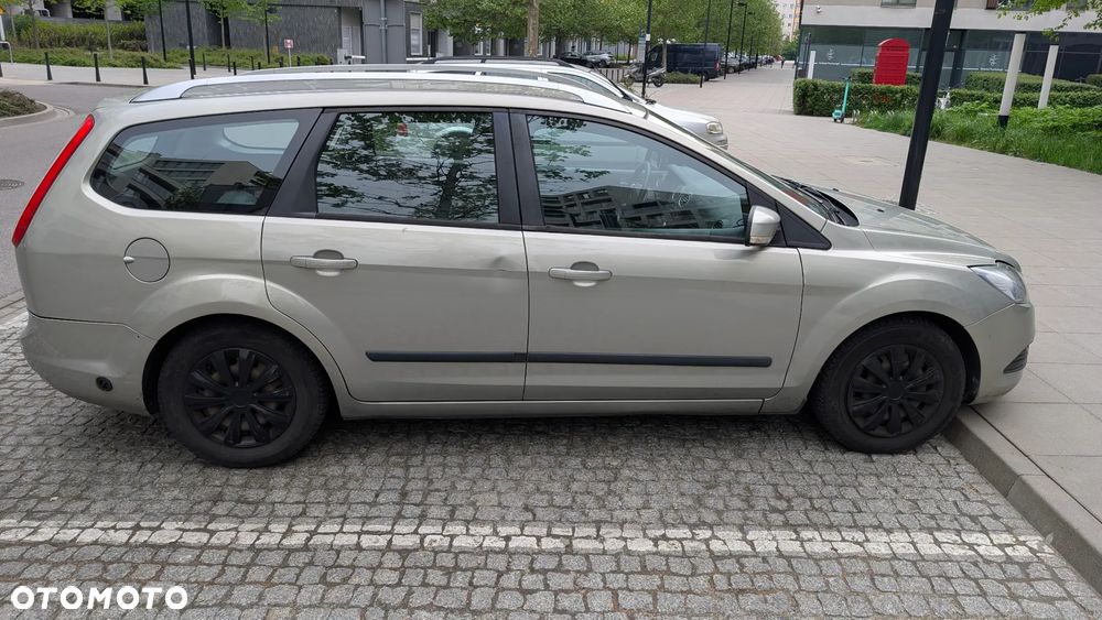Ford Focus SW - 7