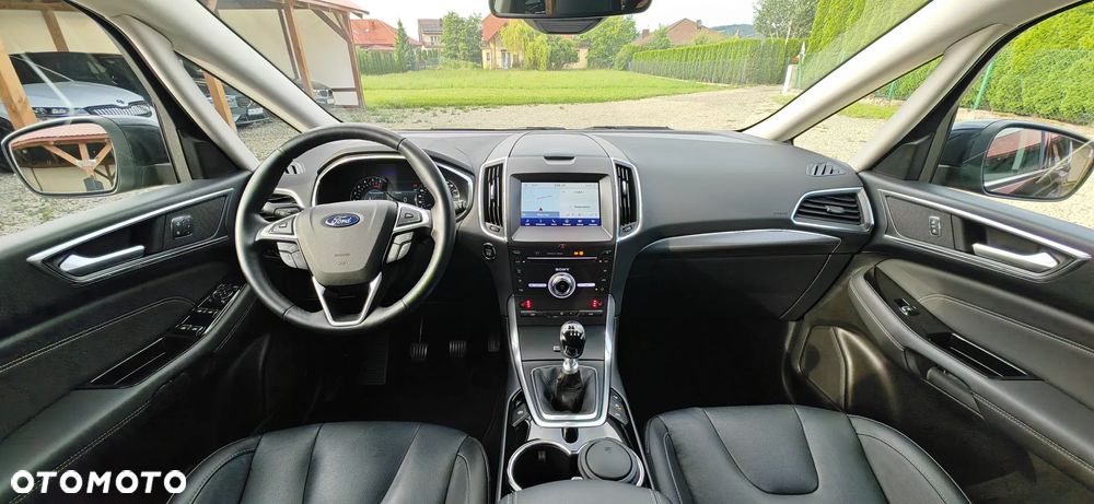 Ford S-Max 2.0 EcoBlue Titanium - 21