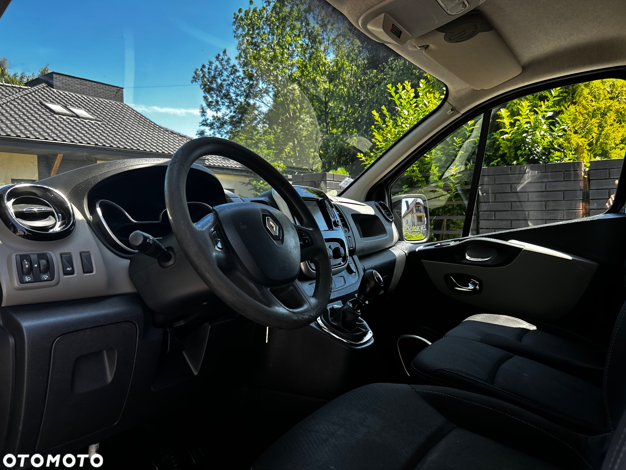 Renault Trafic - 10