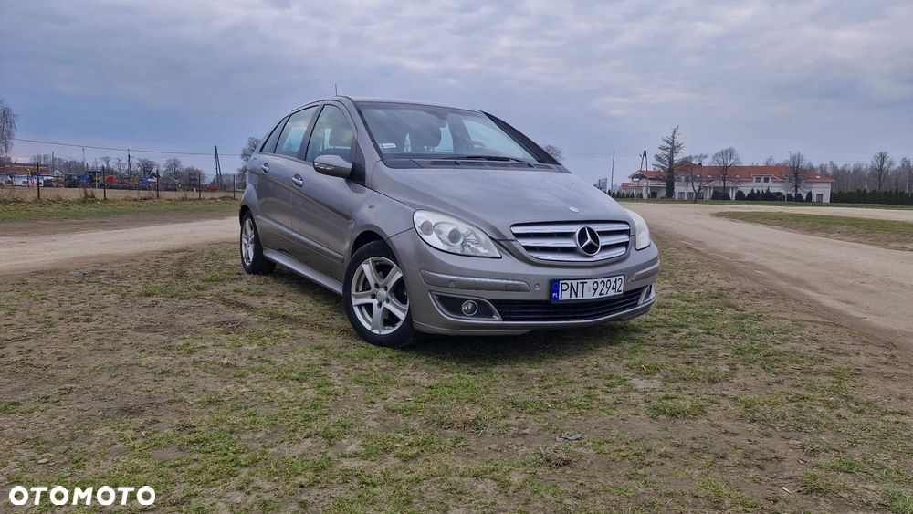Mercedes-Benz Klasa B - 1