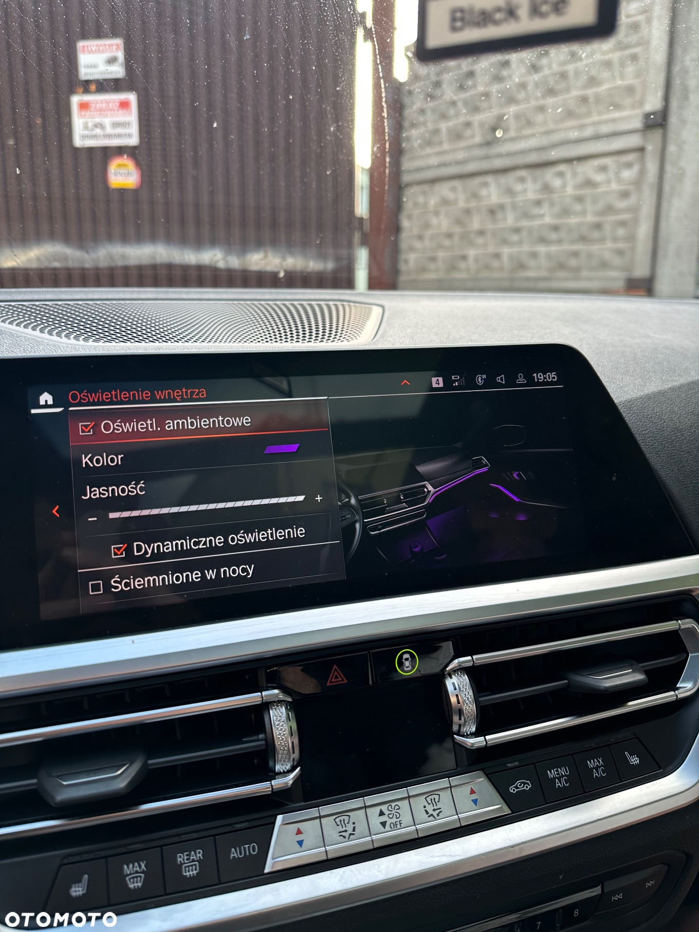 BMW Seria 3 330e M Sport sport - 29