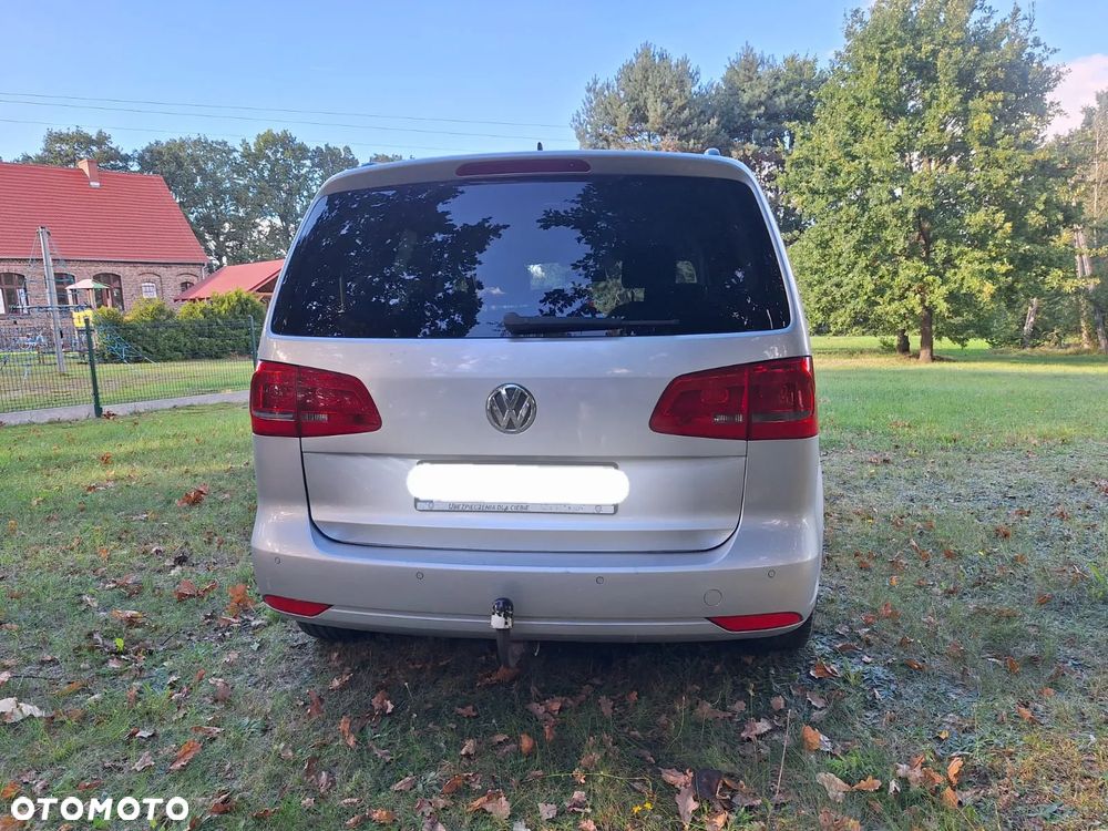 Volkswagen Touran 2.0 TDI DPF DSG MATCH - 2