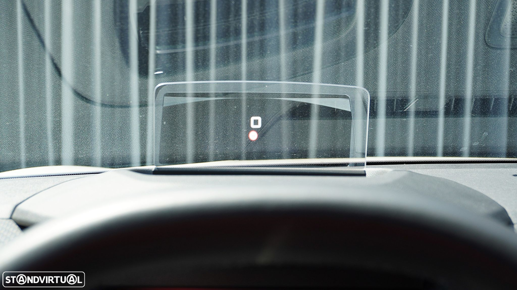 Citroën C4 1.2 PureTech Shine EAT8 - 18