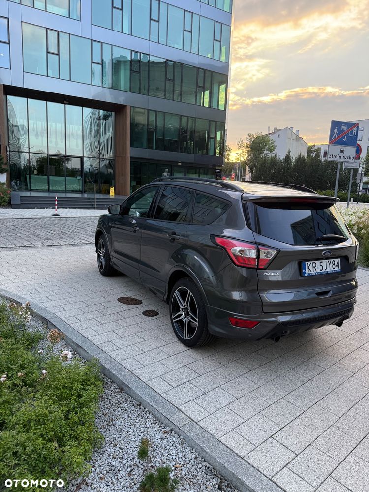 Ford Kuga 1.5 EcoBoost FWD ST-Line - 7