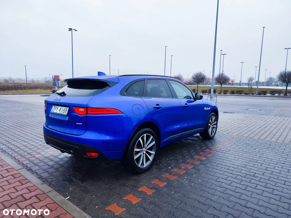 Jaguar F-Pace 2.0 i4D AWD R-Sport - 12