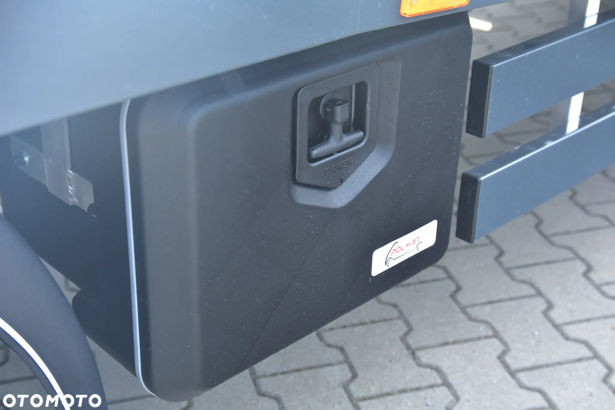 Iveco Daily 35S18 automat 8AT autolaweta zabudowa POLMAR - 19