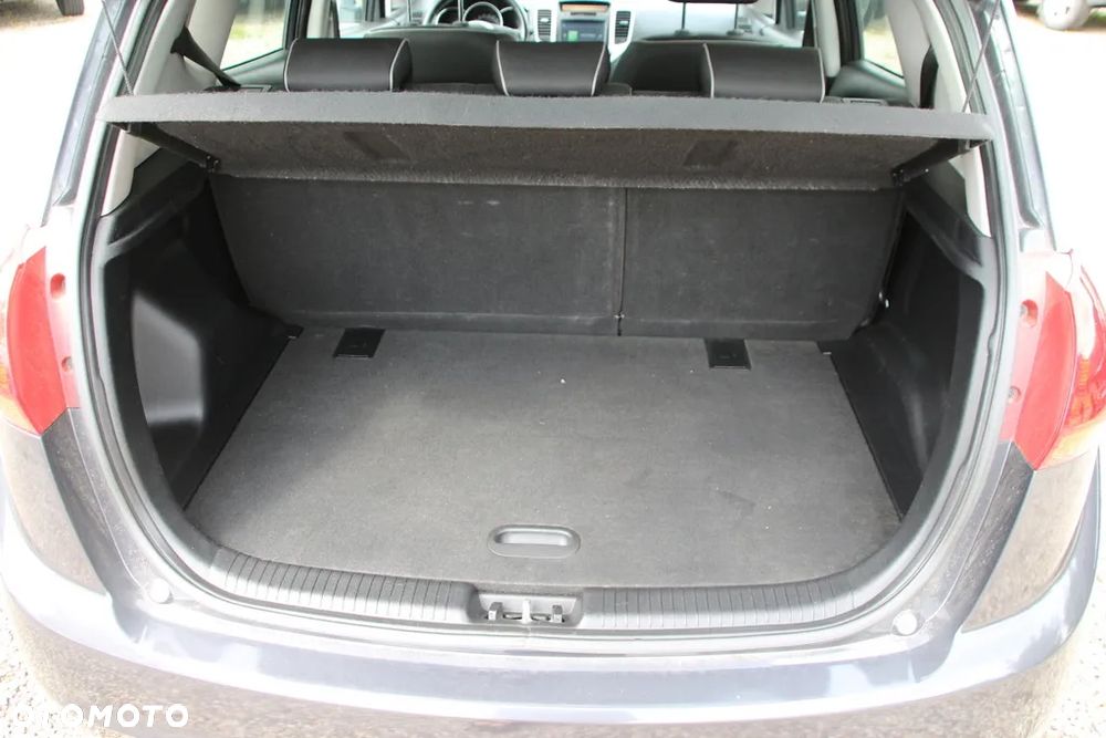 Kia Venga 1.6 CVVT Spirit - 15