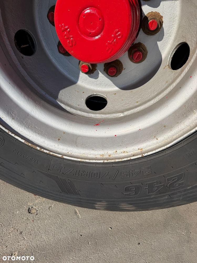 HRD Naczepa Niskopodwoziowa Najazdy Hydrauliczne Wciągarka - 10