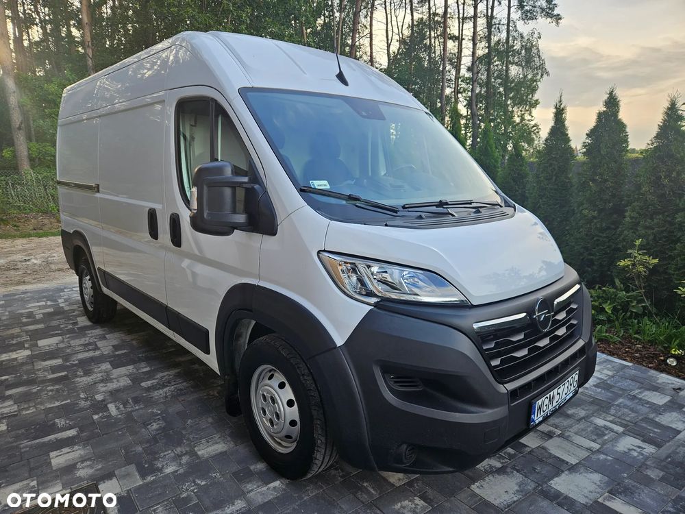 Opel Movano