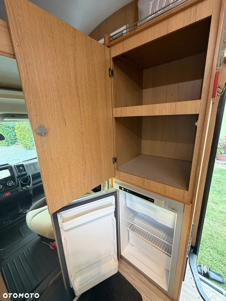 Hobby Kamper,camper I właściciel garażowany 6-osób - 24