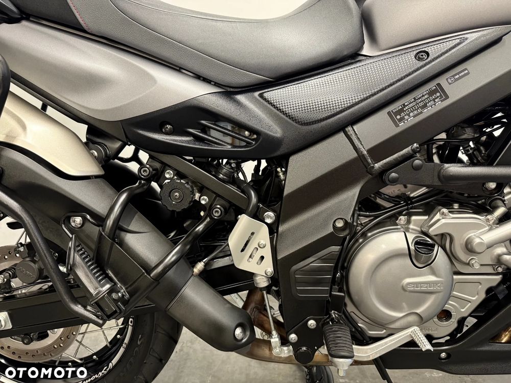 Suzuki V-STROM - 34
